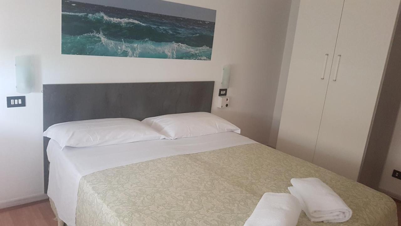 Hotel Silvi سيلفي مارينا المظهر الخارجي الصورة