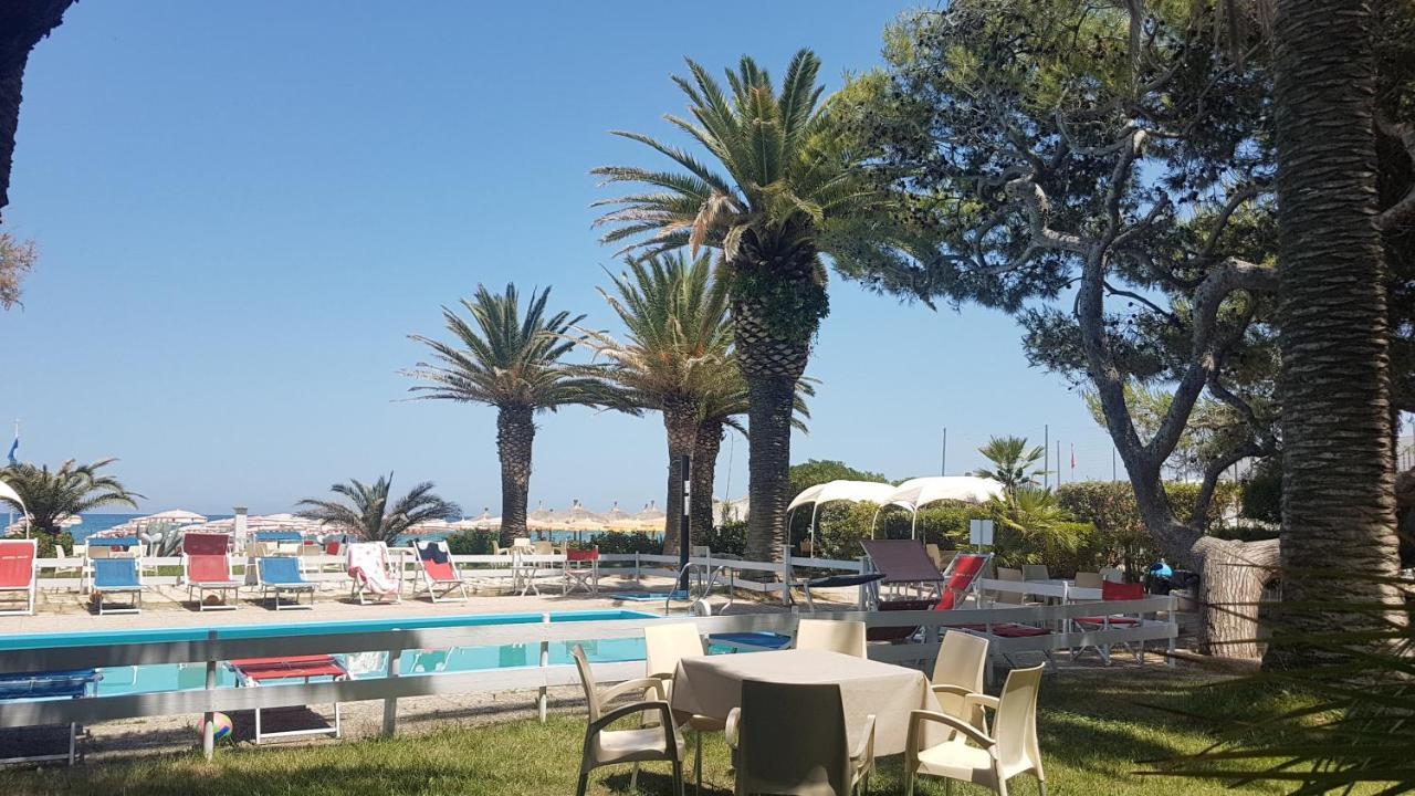 Hotel Silvi سيلفي مارينا المظهر الخارجي الصورة
