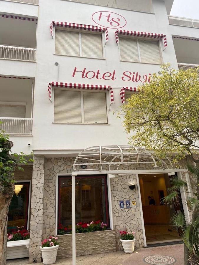 Hotel Silvi سيلفي مارينا المظهر الخارجي الصورة
